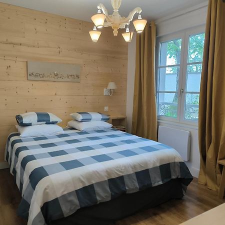 La Frenaie Bed & Breakfast Saint-Cyr-sur-le-Rhone Eksteriør bilde